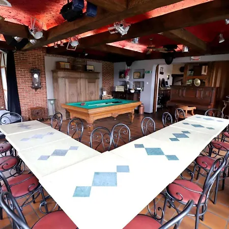Hébergement de vacances House In With Large Park Where The Ave Flows Rochefort